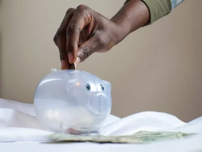 Spending or Saving: Which Pays More?