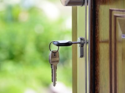 security key in door lock