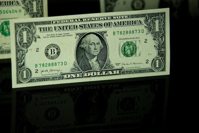 one dollar note budgeting